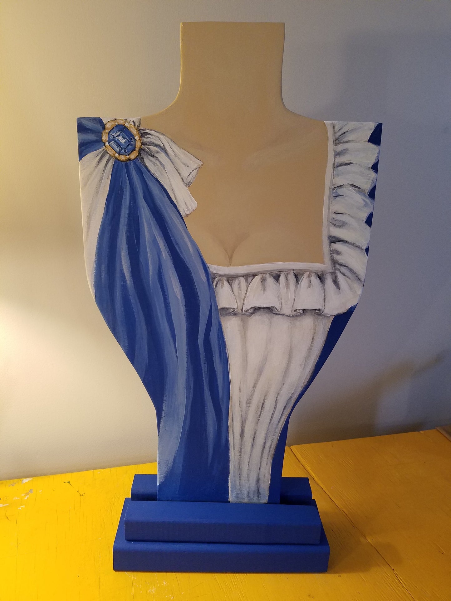 Custom Jewelry Display Bust